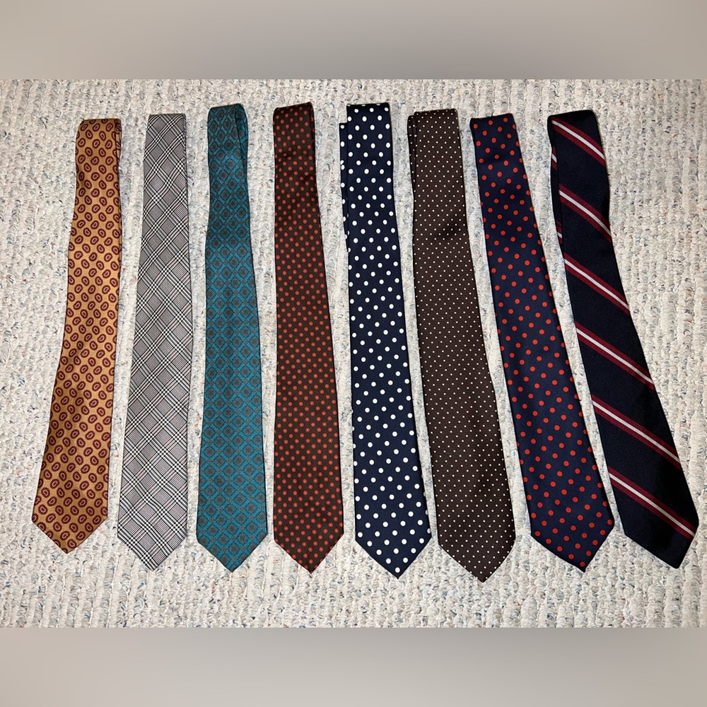 Set of 8 Assorted Vintage Ties - Elegant Patterned Ties Collection